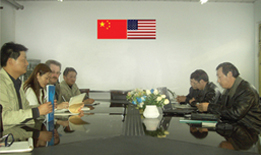 美國金晶玻纖公司與簽訂訂貨合同